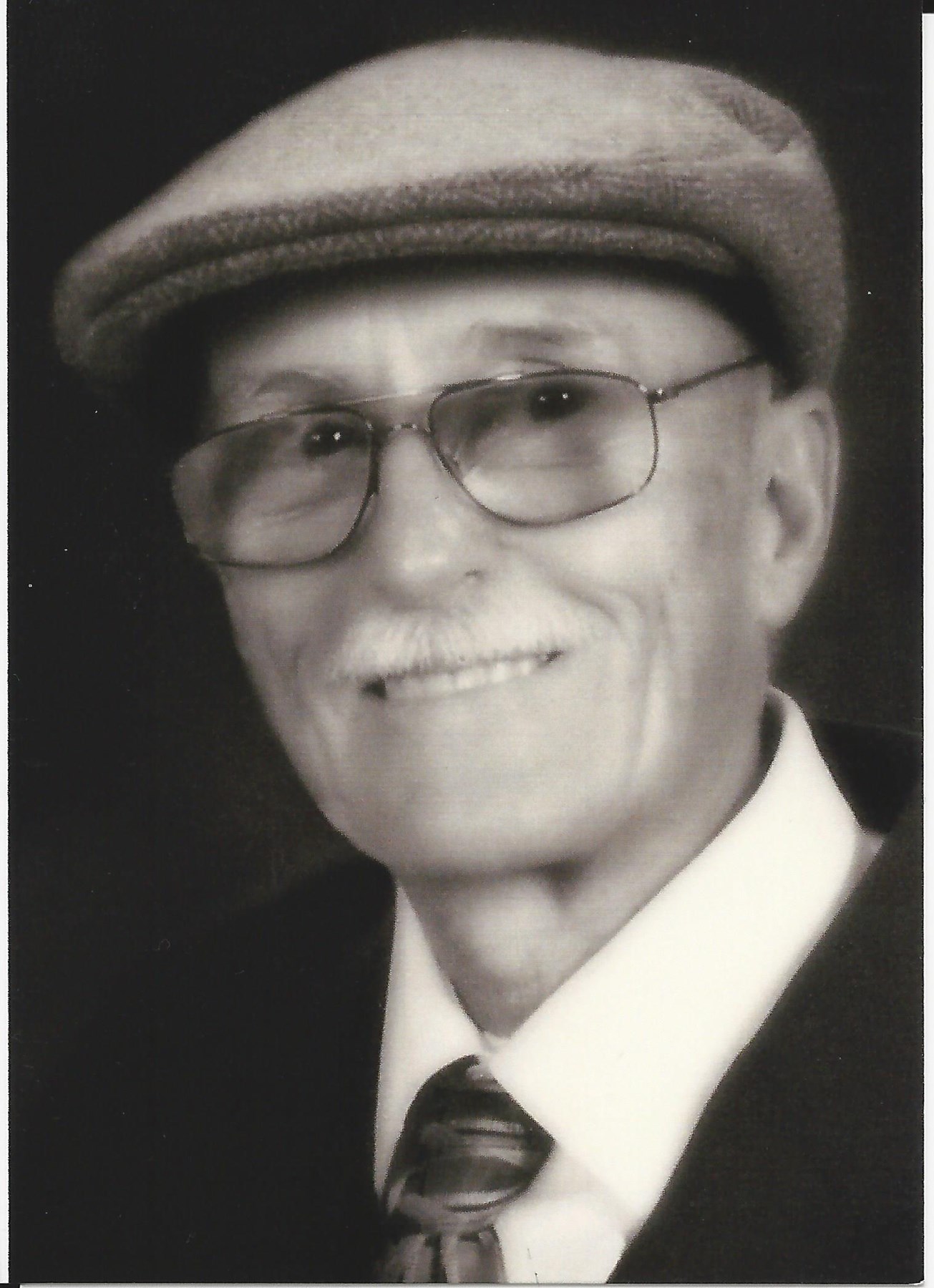 Avis de décès de James M. Dellvon