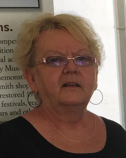 Obituary of Elaine Shirley Hill