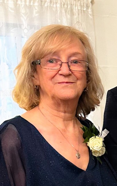 Obituary of Veronica Patricia Niklinski