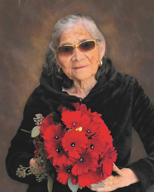 Obituary of Esther "Tita Tey" R. Salinas Hernandez