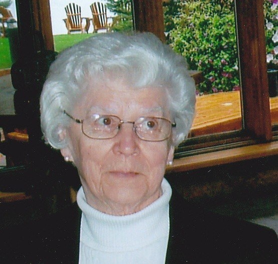 Obituary of Mrs Mary Sawchuk Peterson