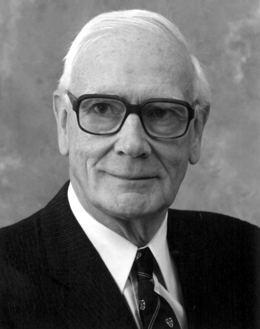 Obituary of Dr. Robert Dickson Connor