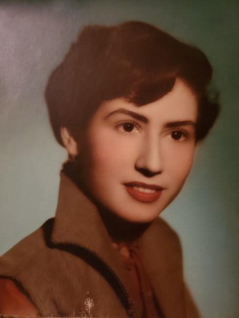 Obituary of Lydia Cichosz