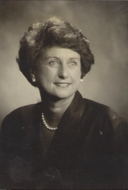 Obituary of Dorothy H Travis