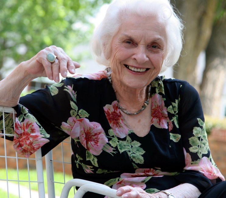 Obituary of Lucille Cummings