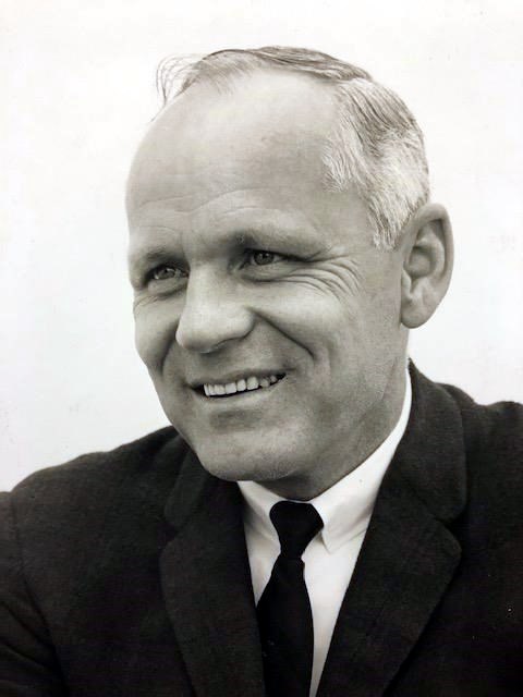 Obituario de Robert Wyatt Sides