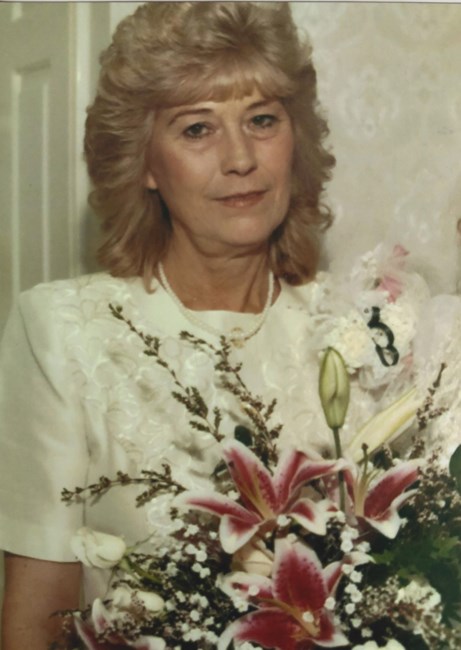 Obituario de Barbara June Clayton