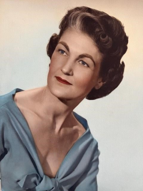 Obituary of Commander Anna Kaes Reynolds, U.S. Navy (Retired) Anna Kaes Reynolds