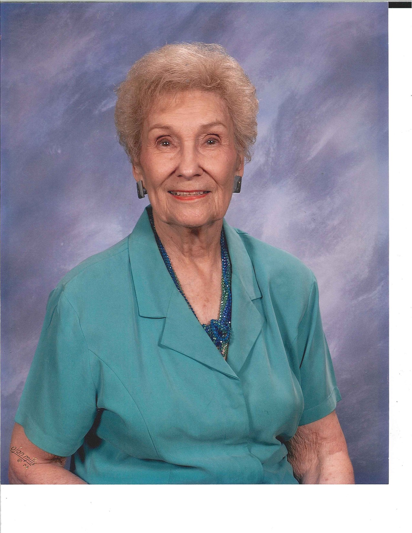 Obituary of Maxine Ruth "Noney" Fisher