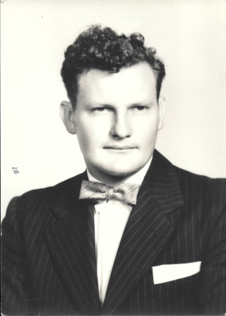 Obituary of Arthur W. Reus