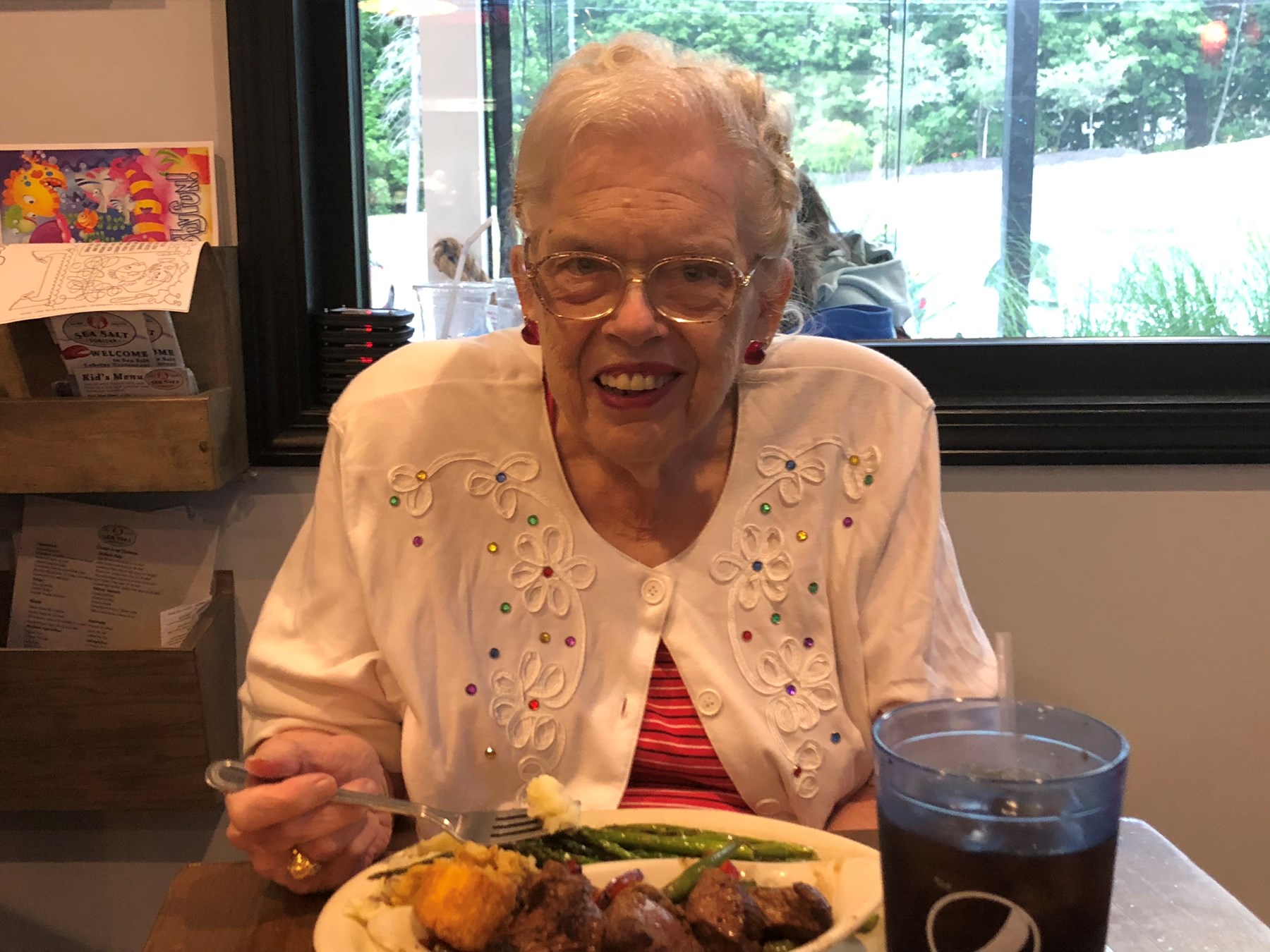 Obituary of Dorothy Bustin Hillock