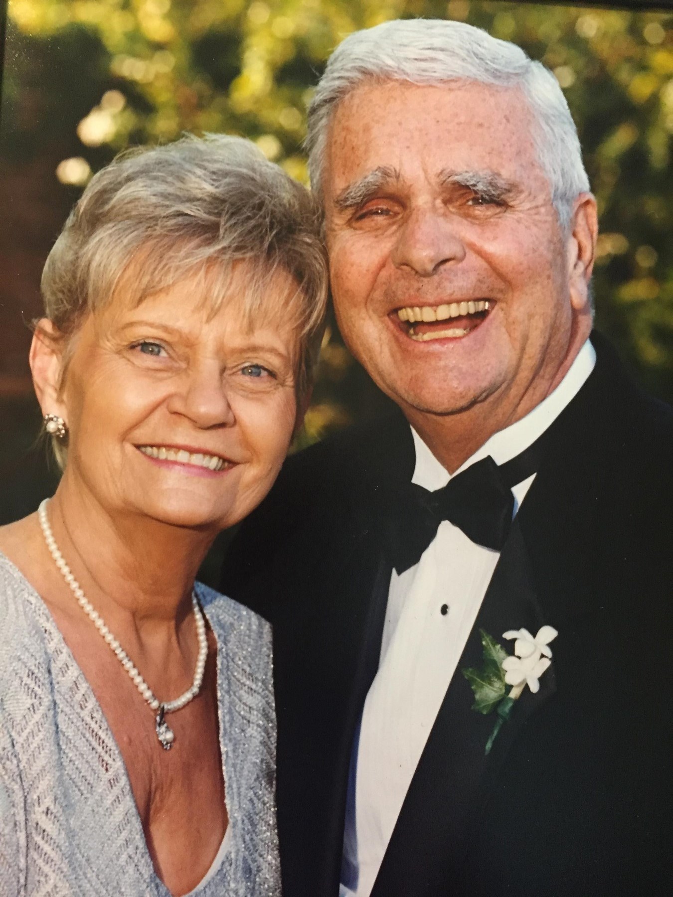 Donna Bailey [Profiles] • Instagram, Twitter, TikTok Foller