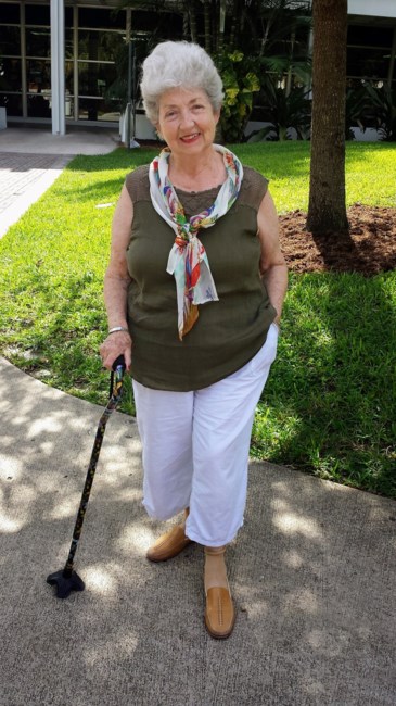 Avis de décès de Mary Kate Parris