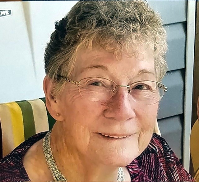 Obituary of Betty Lee