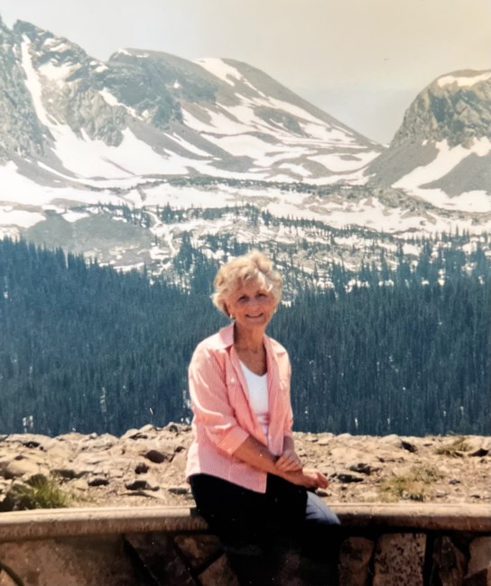 Obituary of Janet Joy Hawblitzel