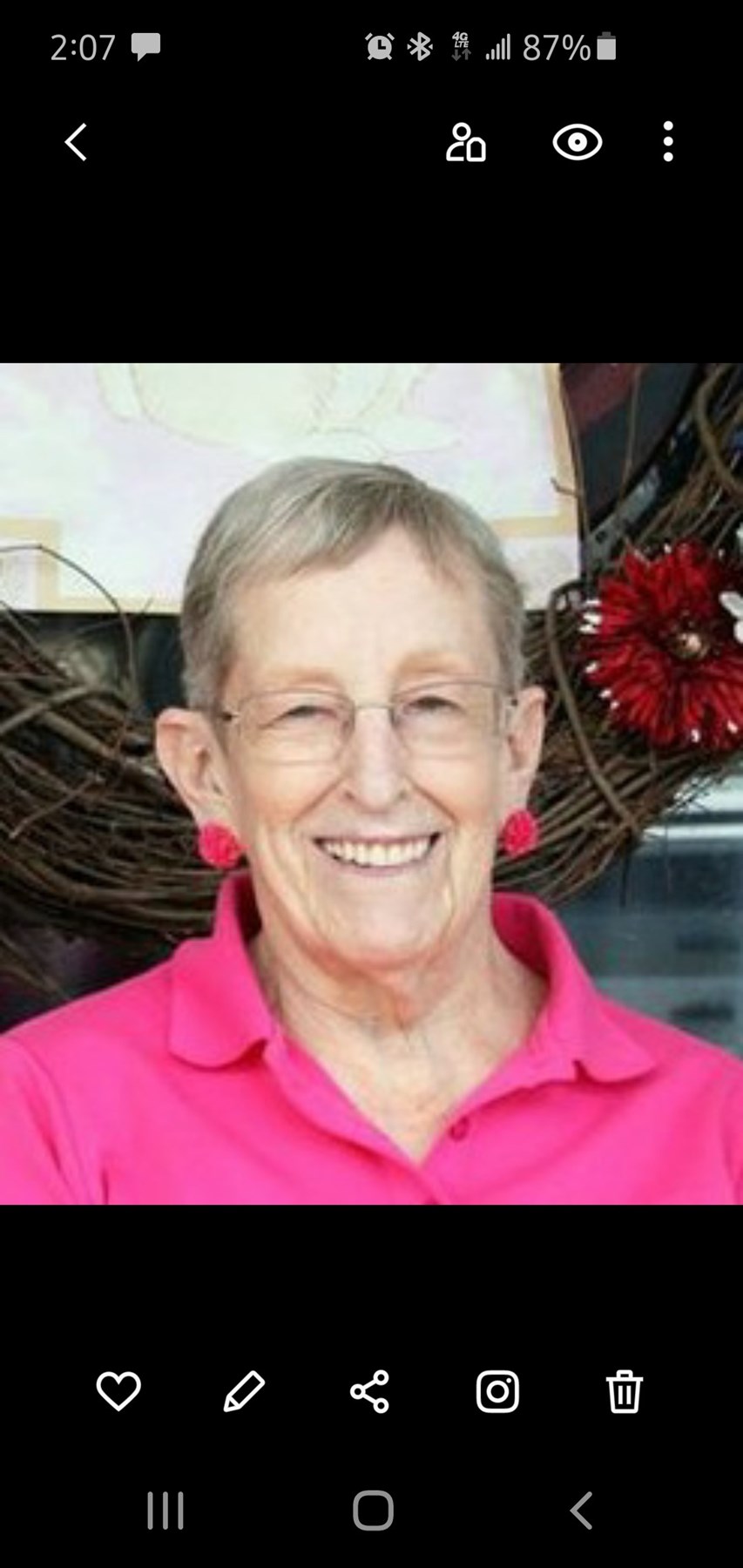 Obituary of Earlann Short