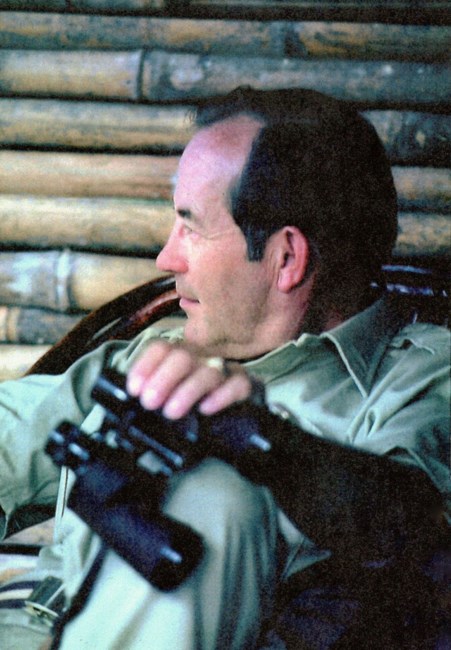 Obituario de Charles Henry Au