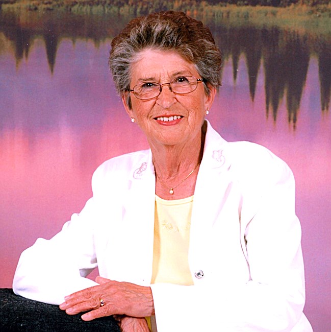 Obituary of Jeannette Paradis