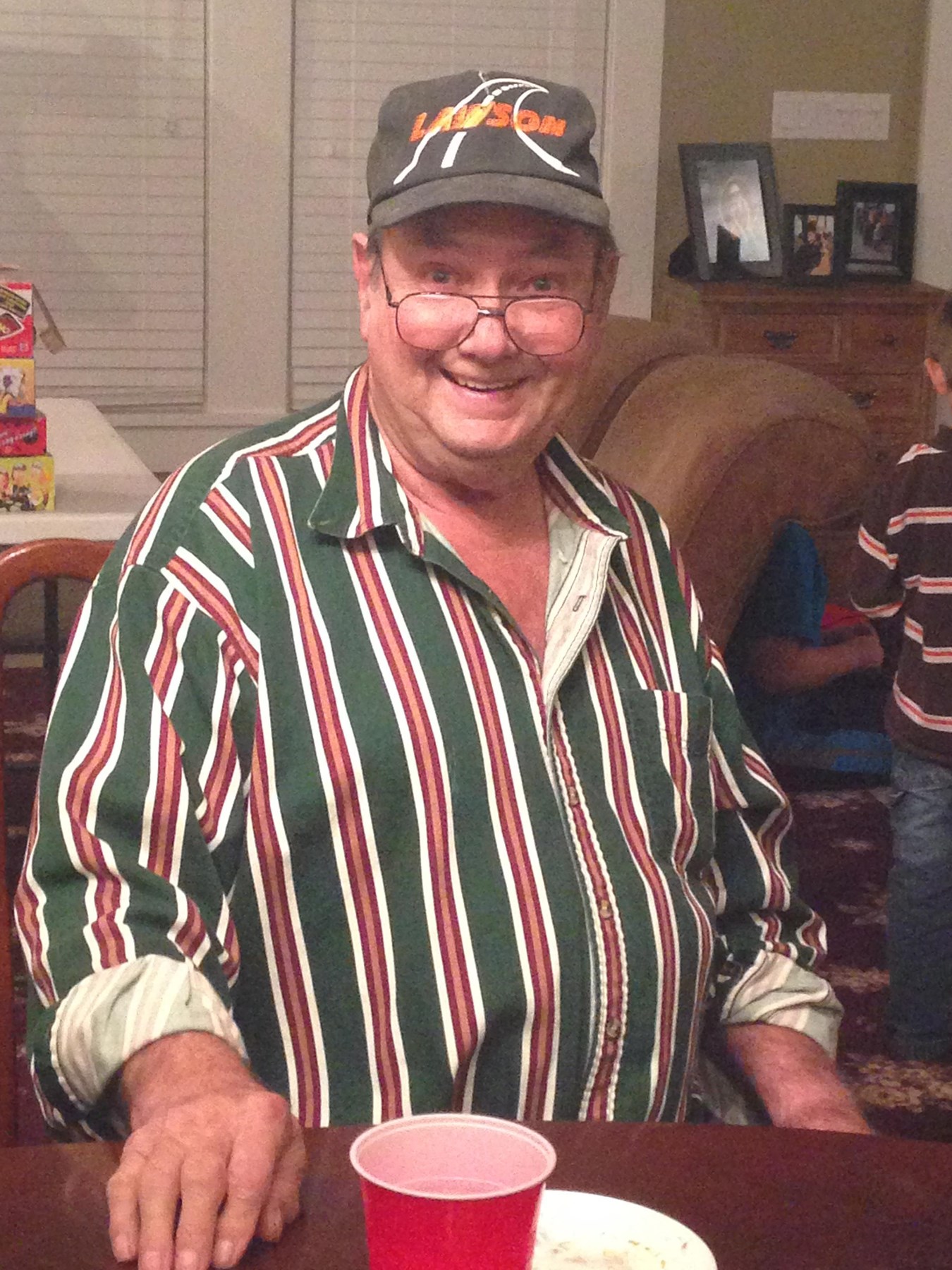 Obituary of Ronnie Hewitt