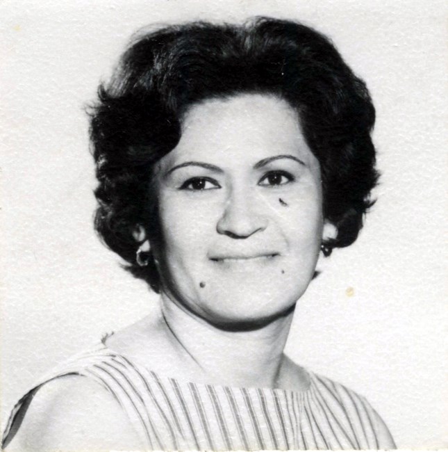 Obituary of Sofie Lozano