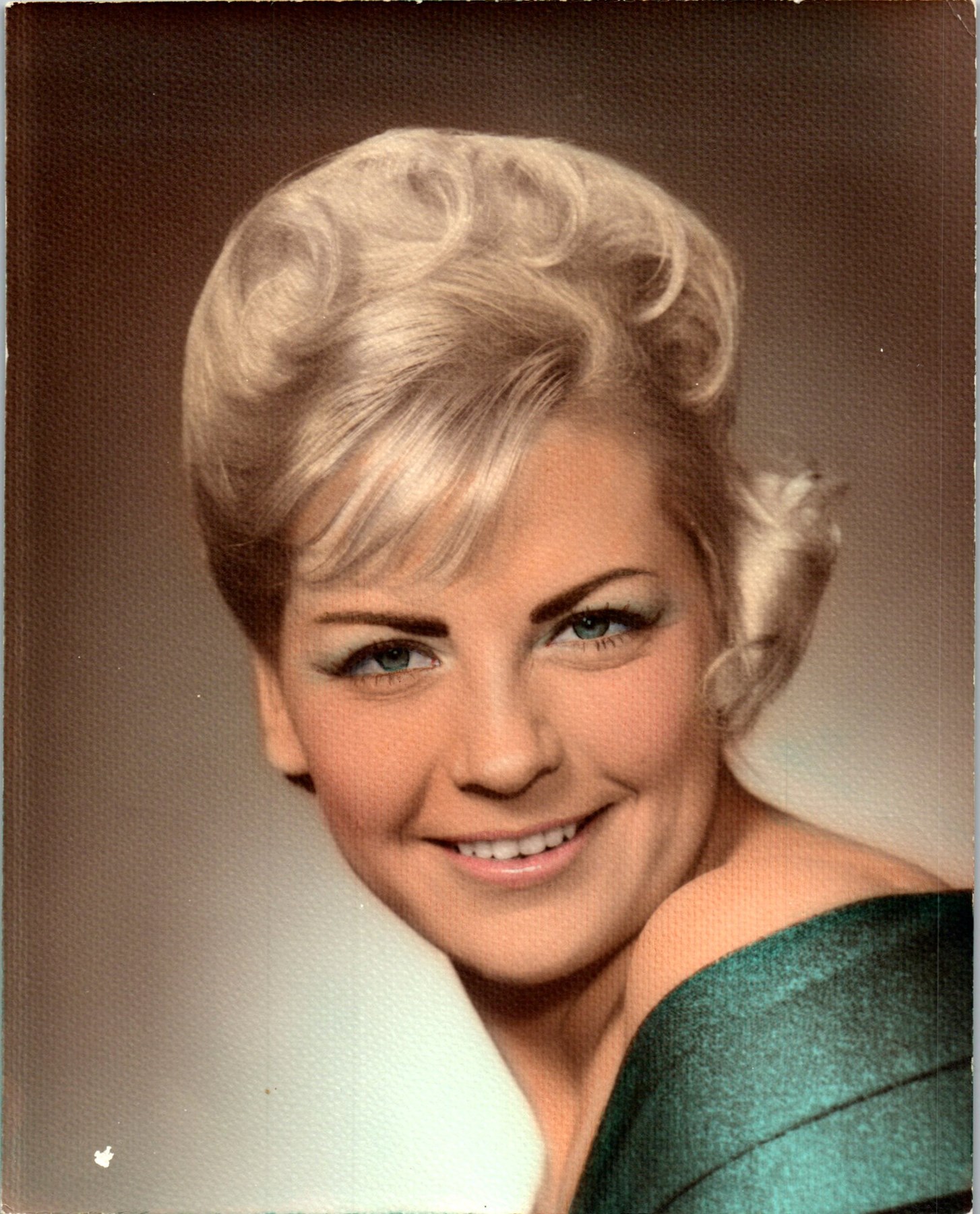 Obituary of Virginia May Robbins