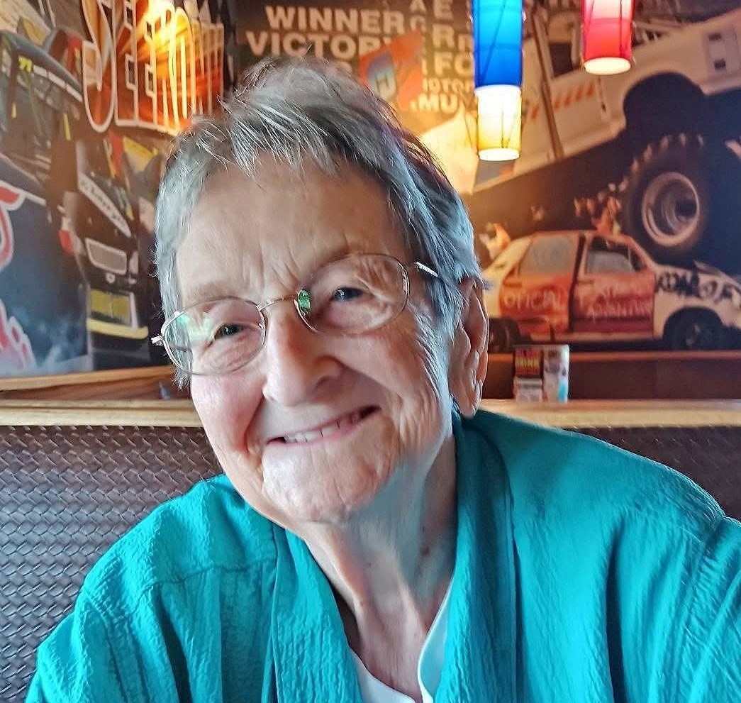 Obituary of Juanita Carlson