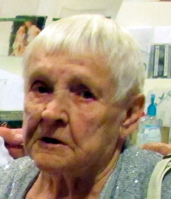 Obituary of Phyllis Helen Helwig Burch