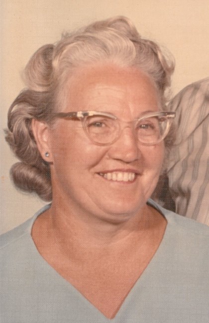 Obituary of Harriet Smith