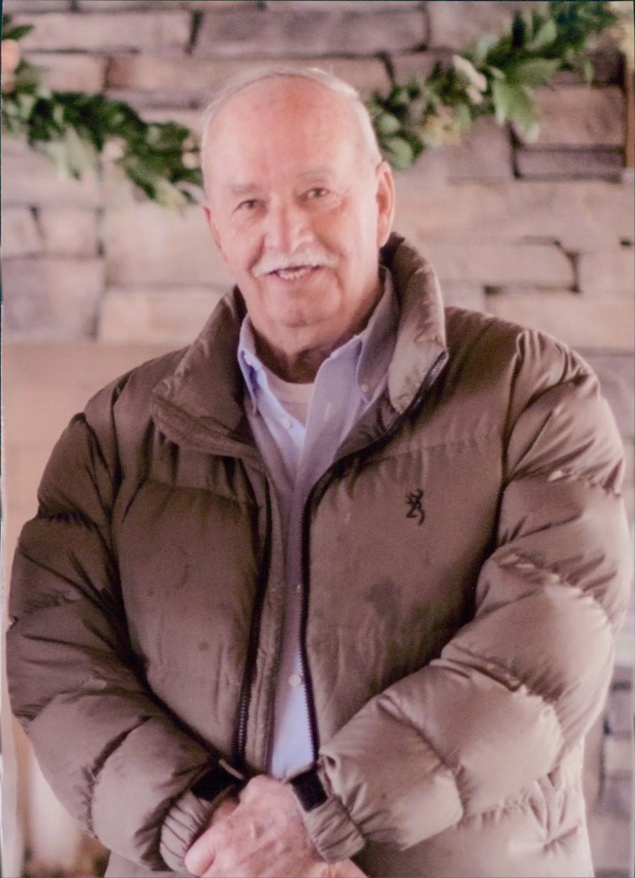 Obituary of Howard Earl Mims