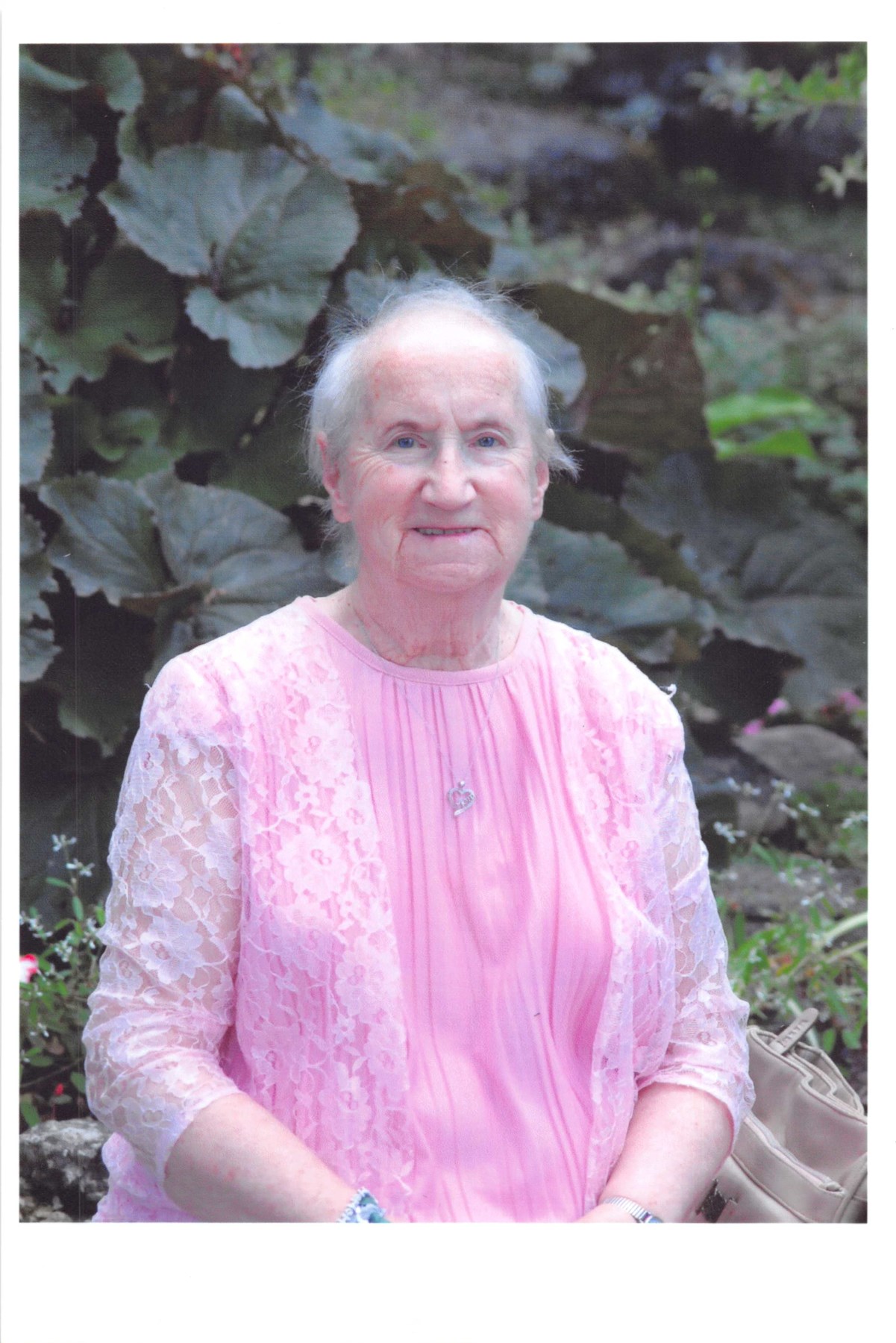 Obituary of Betty Veronica Garland