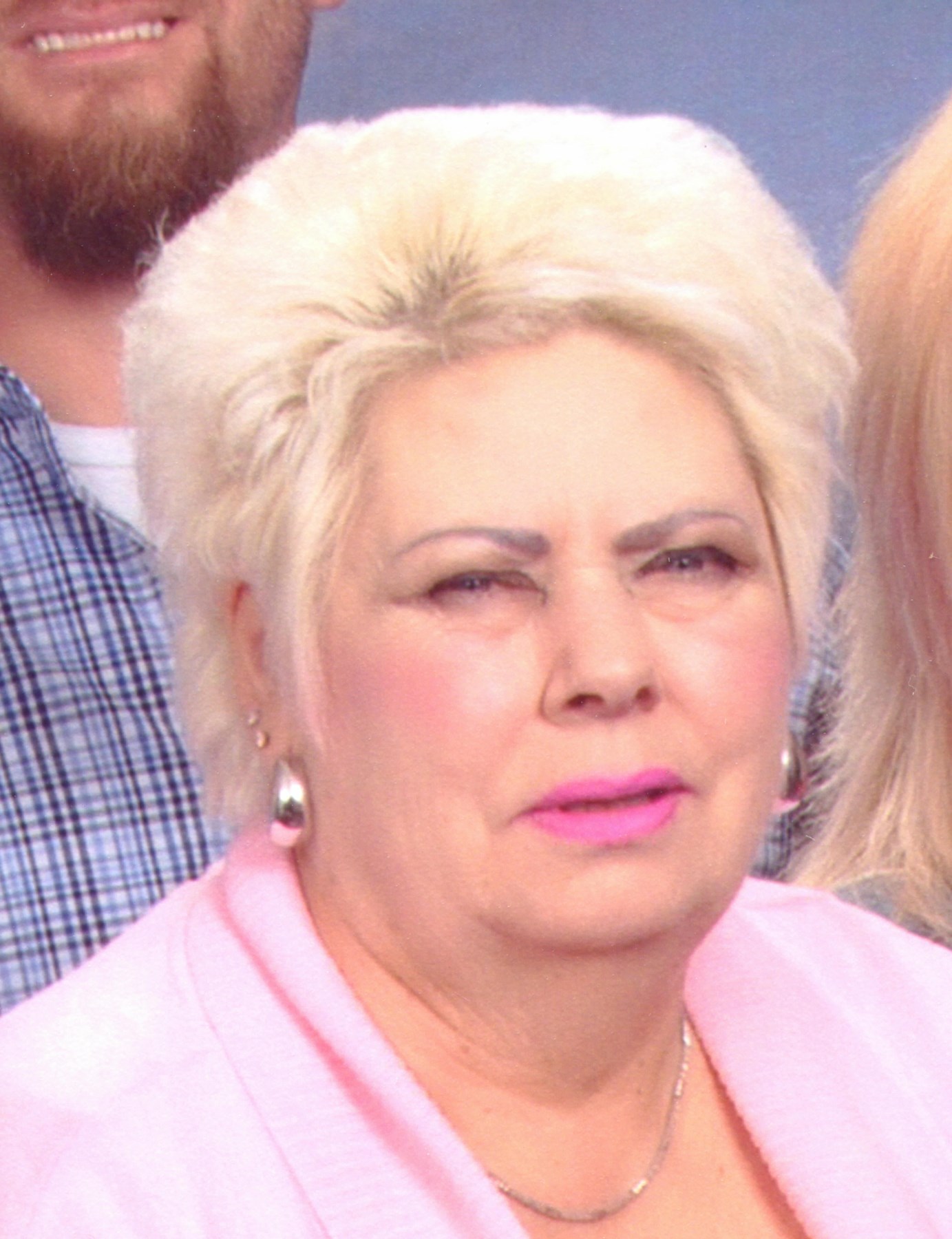 Obituary of Twana Gayle DeWeese