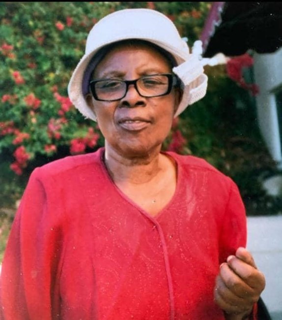 Obituary of Elvanie Nyirabashitsi