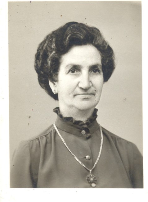 Obituary of Mme Carmen Rodrigues de Almeida