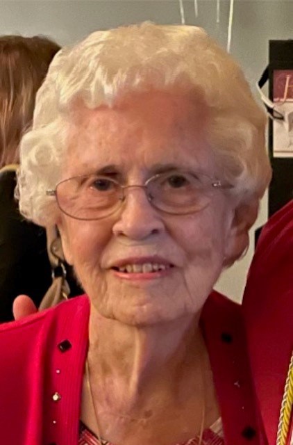 Obituary of Dorothea "Dot" Betty Momyer
