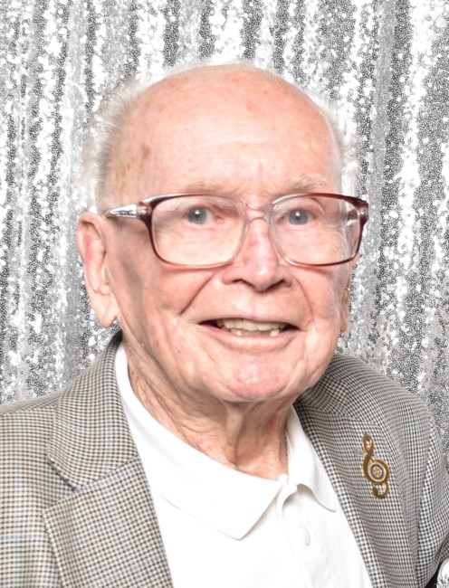 Obituary of Robert LaMar Peterson