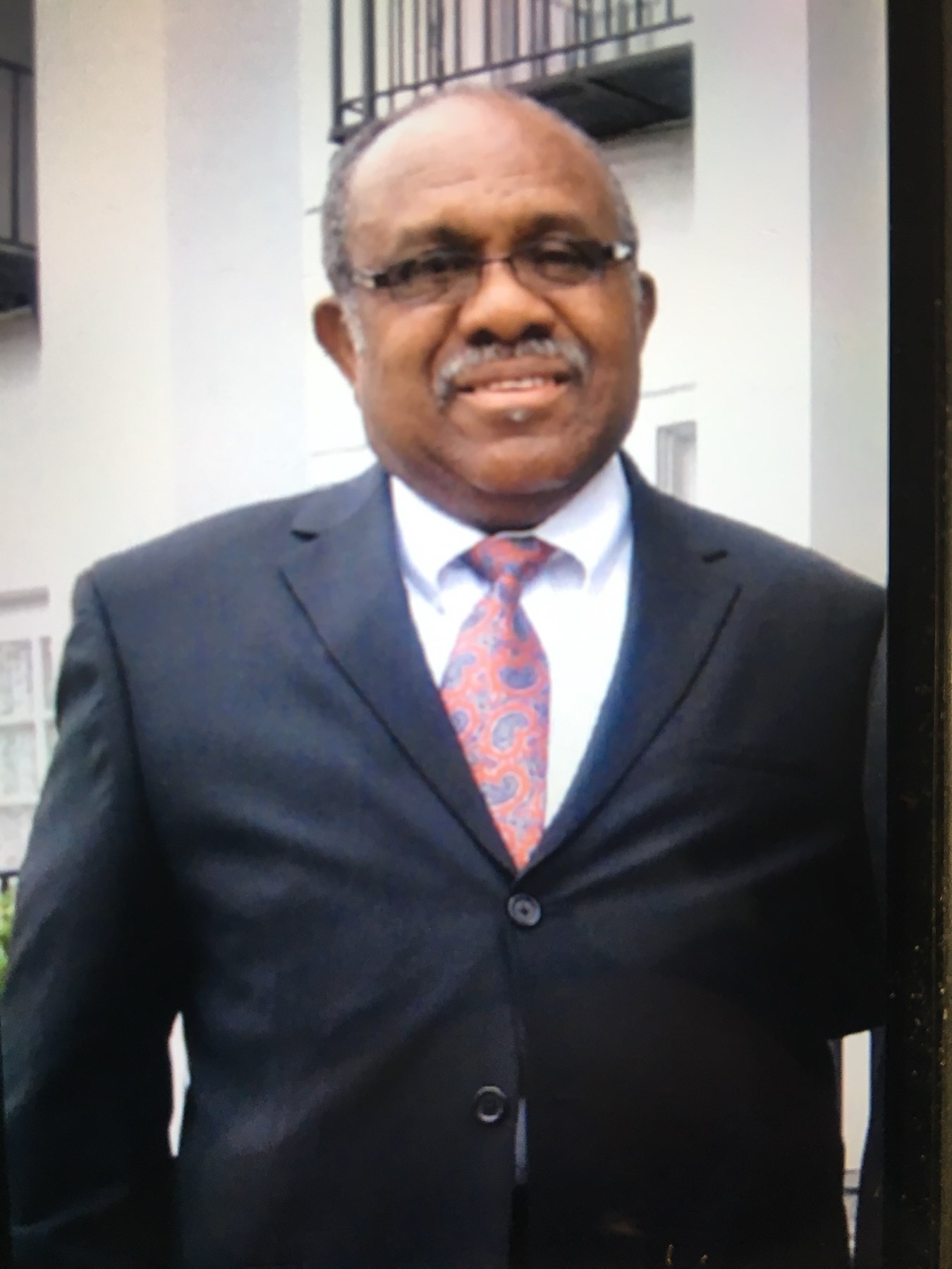 Obituary of Lloyd Holden