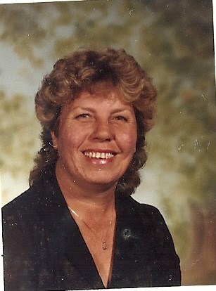 Obituary of Lois Hawkins