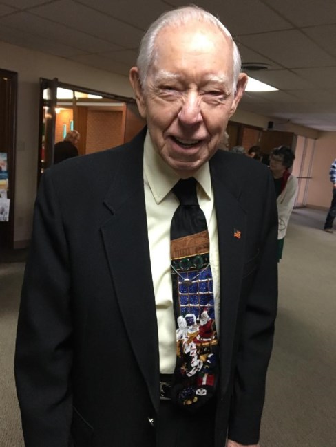 Obituary of Harold Lloyd Nipps