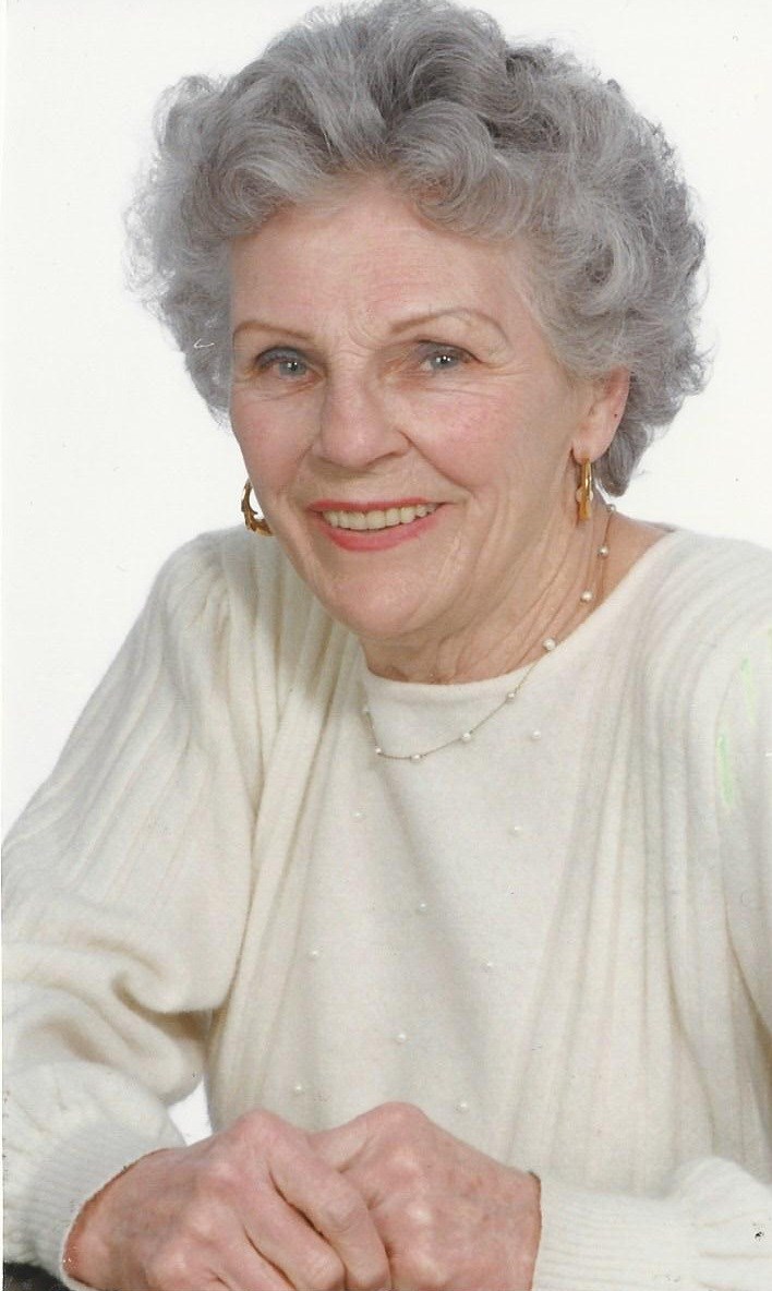 Obituary of Lucille Lavigne