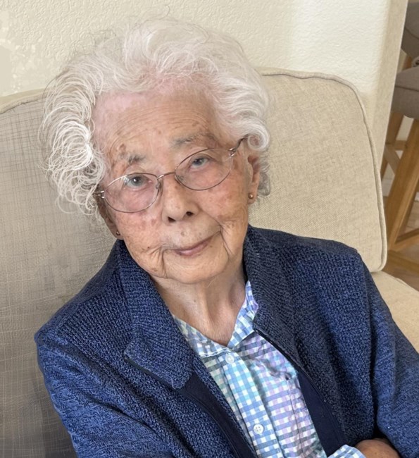 Obituary of Aki Kawakami