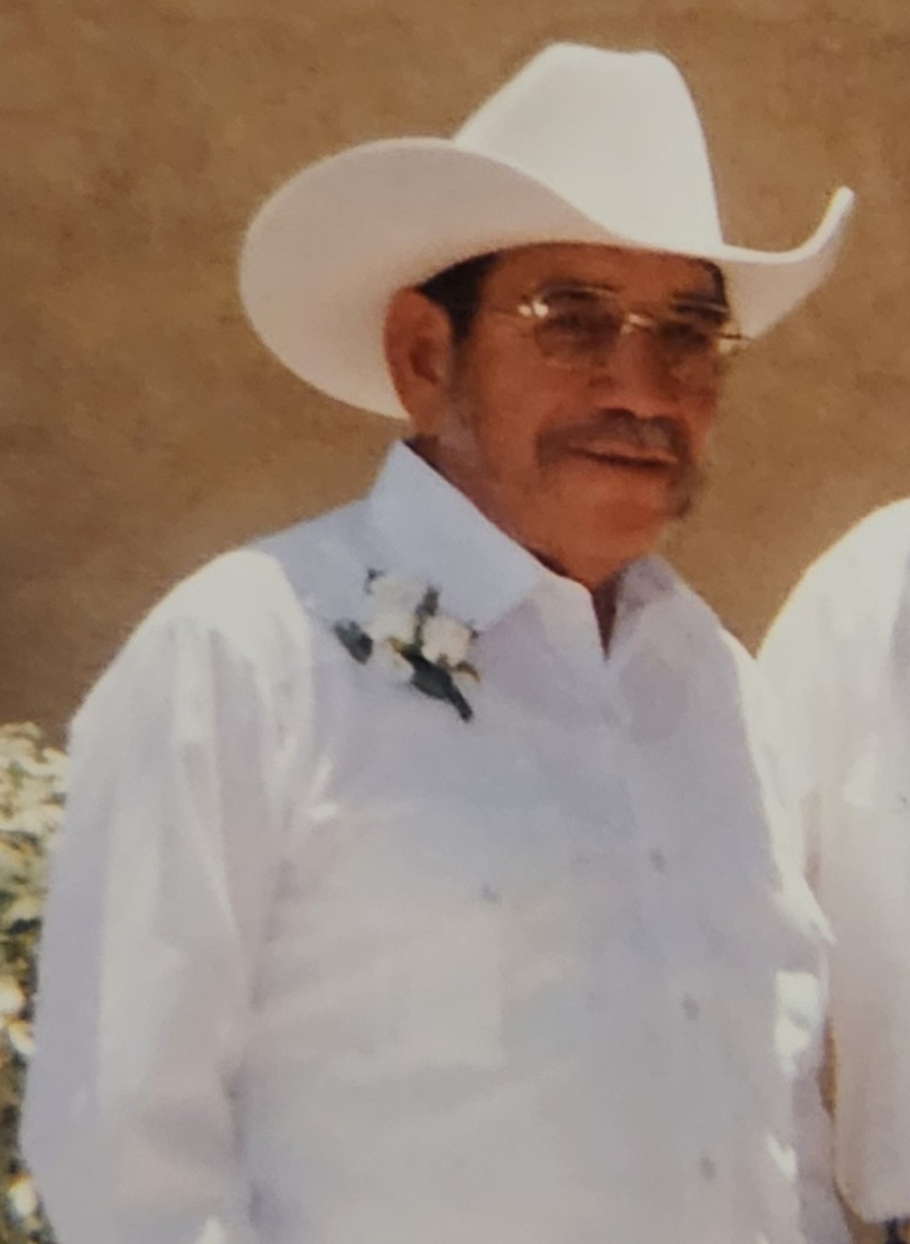 Obituary of Raul Lopez Diaz