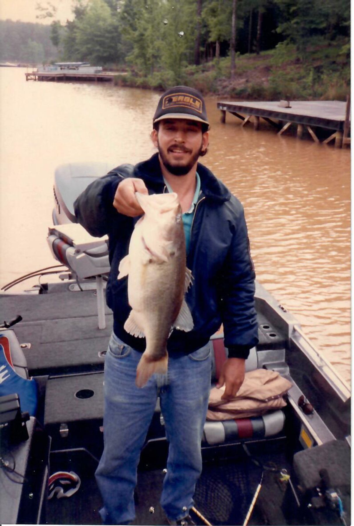 Obituary of Erwin "Carl" Carlton Lyons