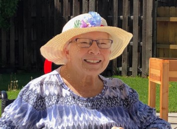 Obituary of Jeanne Joyce Stoll