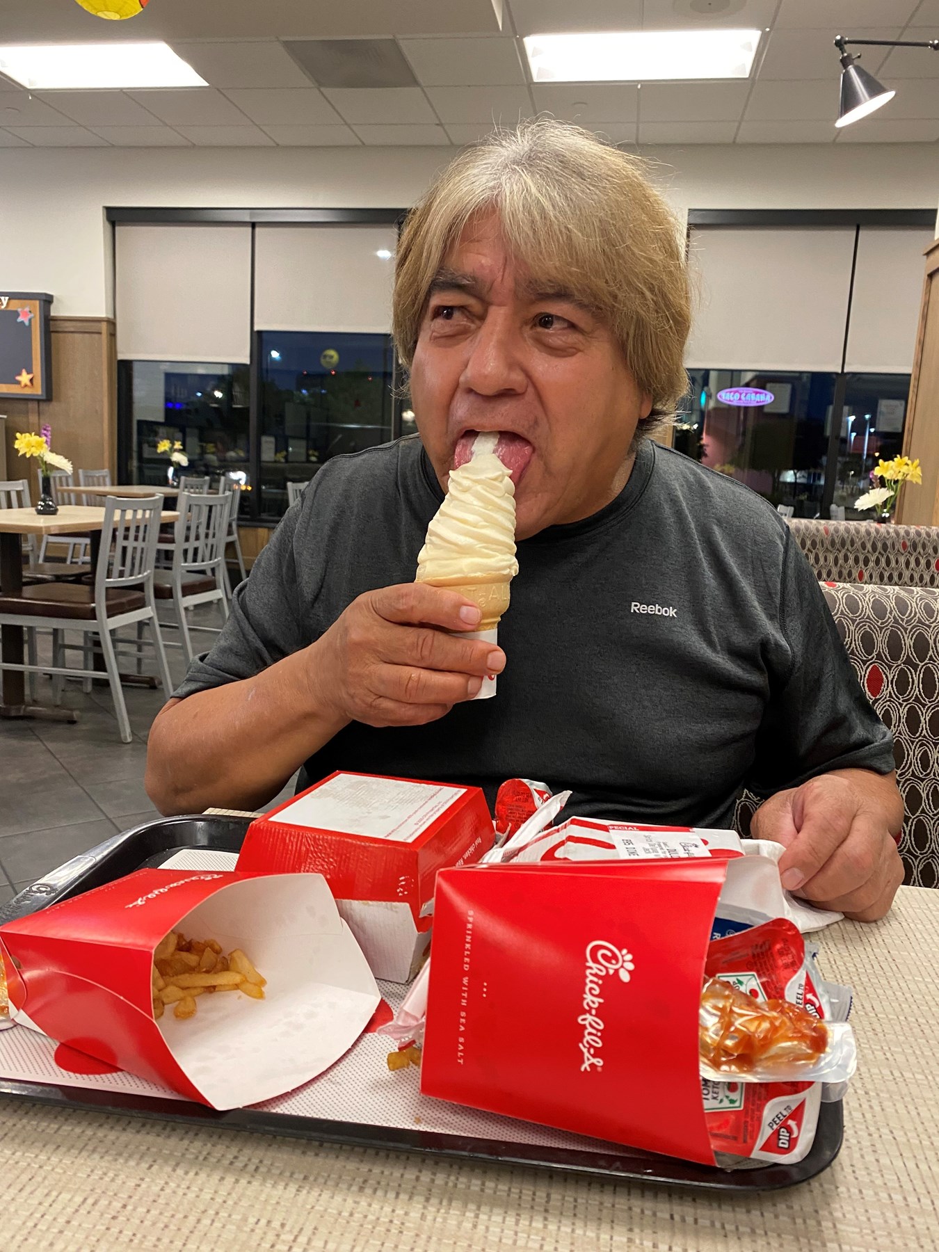 Avis de décès de Roberto Monjaras