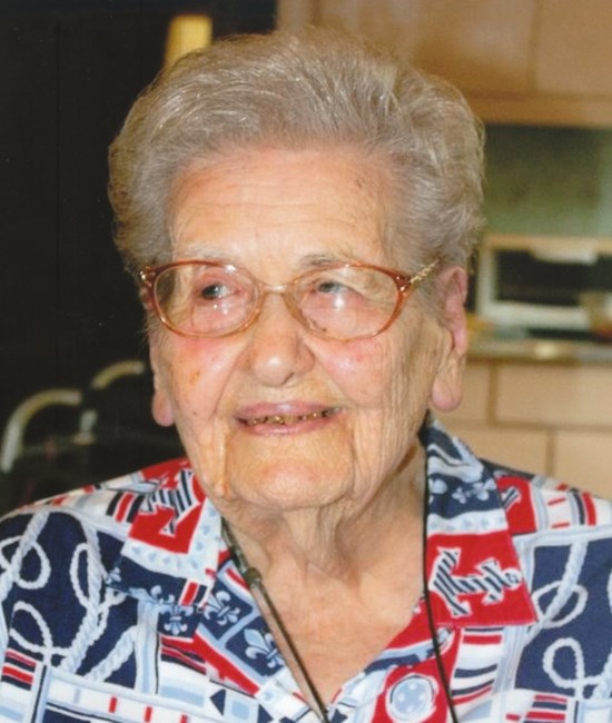 Obituary of Viola Pearl Lange Akers