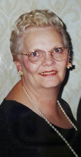 Obituary of Evelyn Besser