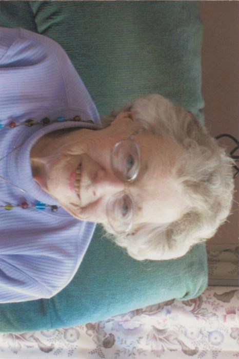 Obituary of Dorothy "Kaye" Hewison