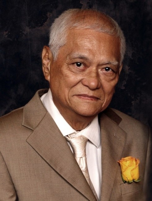 Obituary of Manuel Lam