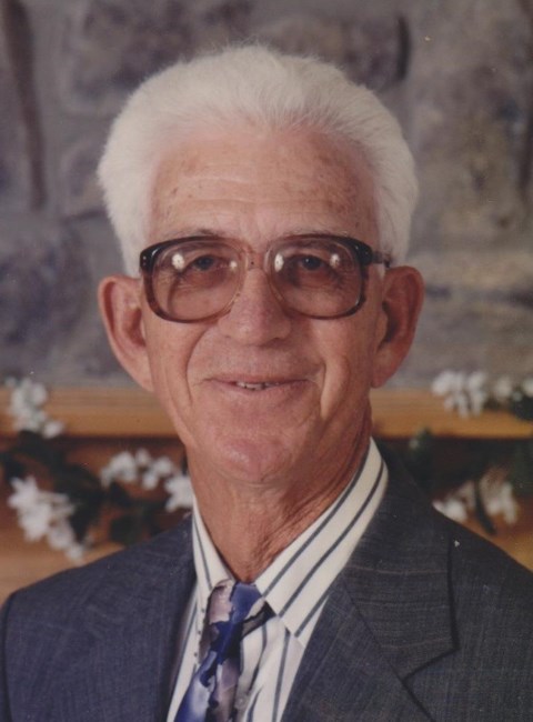 Obituary of Harry Morton Howell