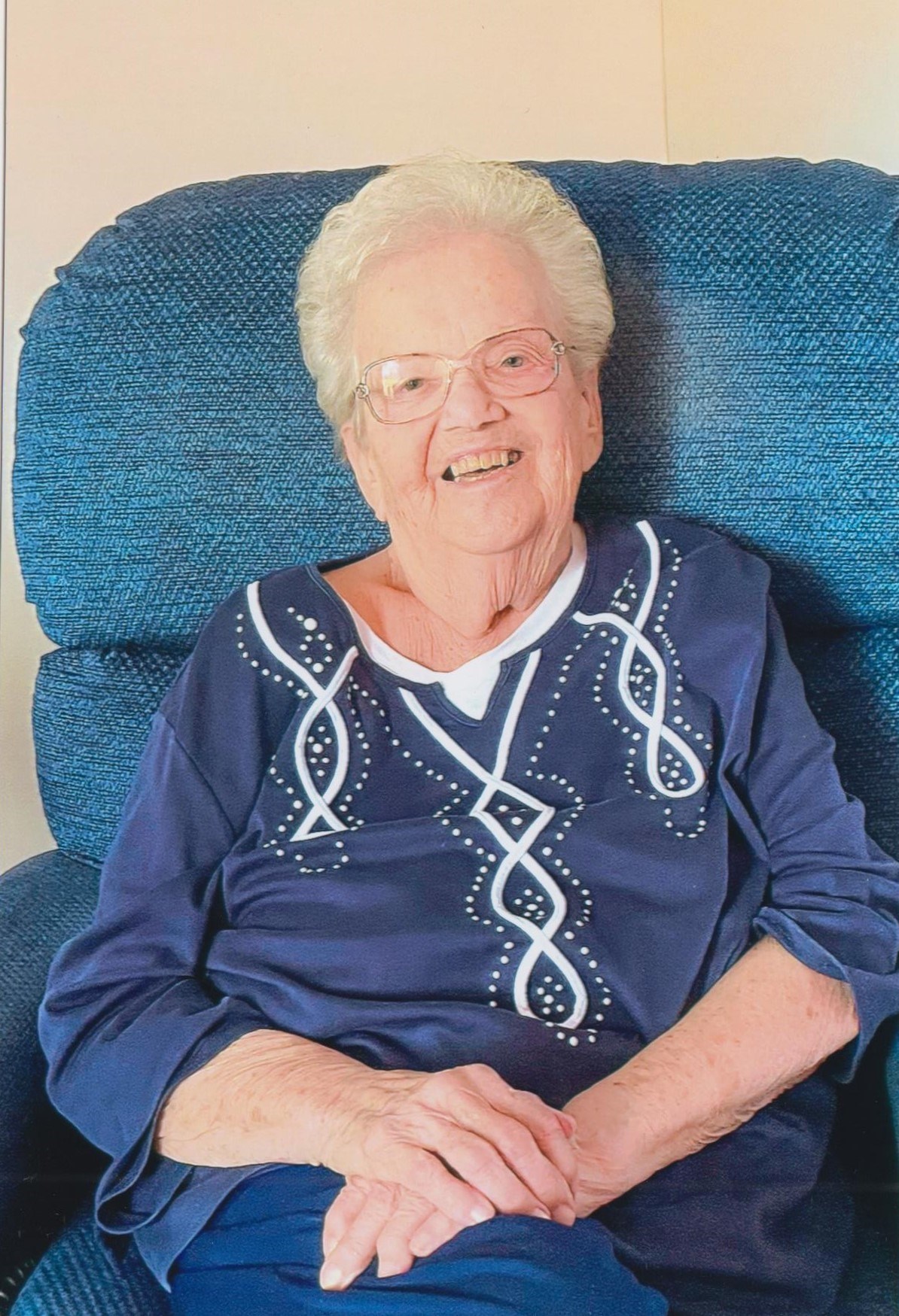 Obituario de Annabelle Katherine Pinkham Miller